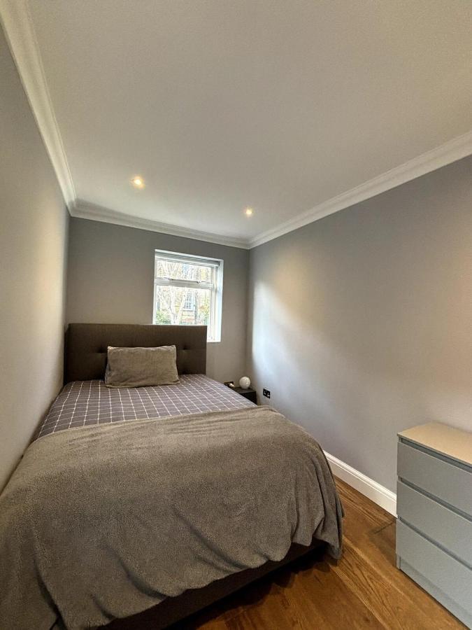 Elegant & Beautifully Presented 1bd Flat- Chelsea! * Londres