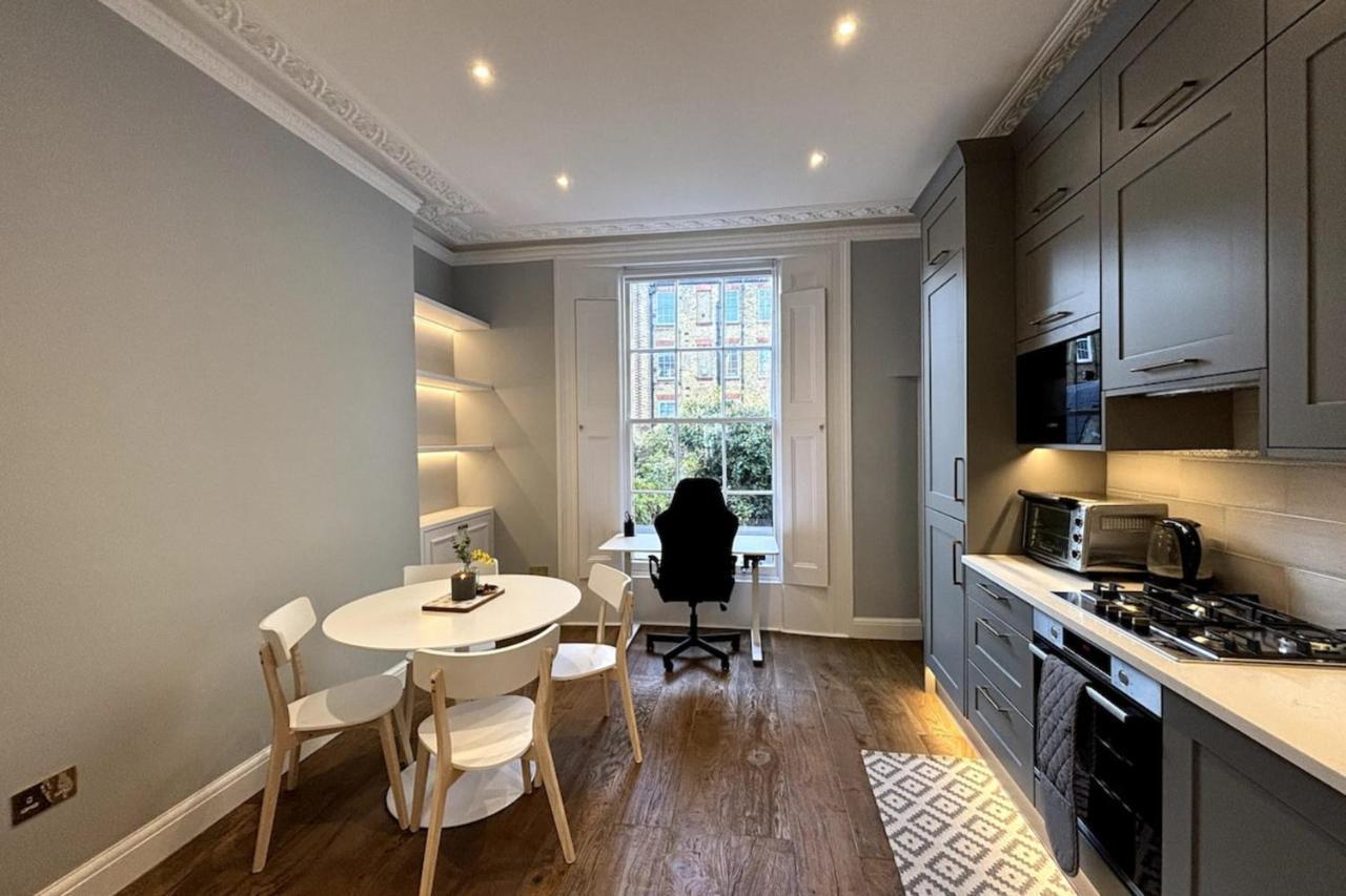 Elegant & Beautifully Presented 1bd Flat- Chelsea! Appartement